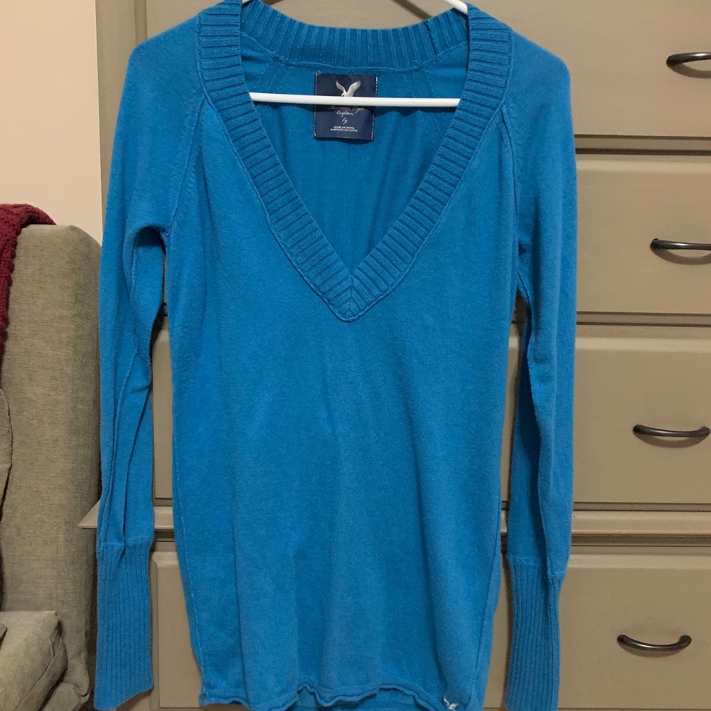 American Eagle sweater